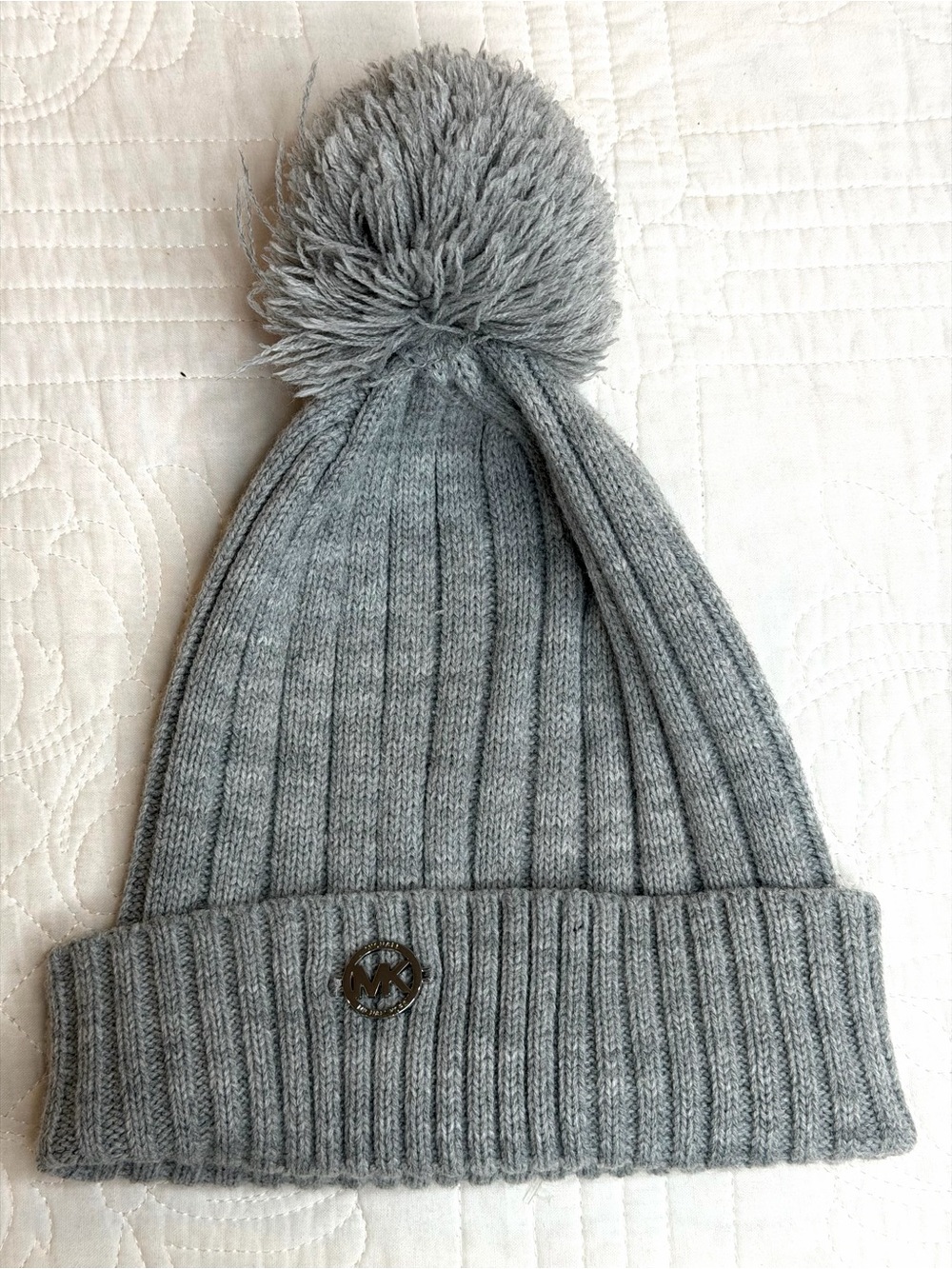 Michael Kors Gray Ribbed Kit Beanie Hat with Pom Pom One Size Women's